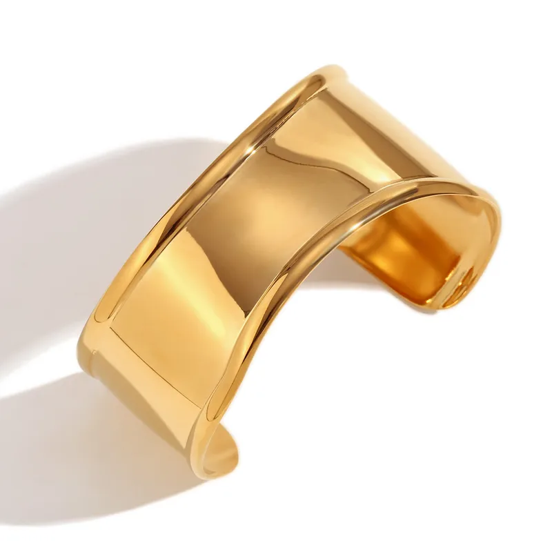 Brazalete "Belona"
