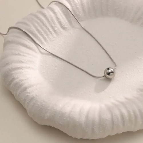 Collar "Moira"