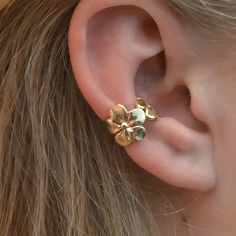 Ear cuff "Iris"