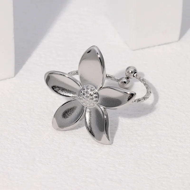 Anillo "Maeve"